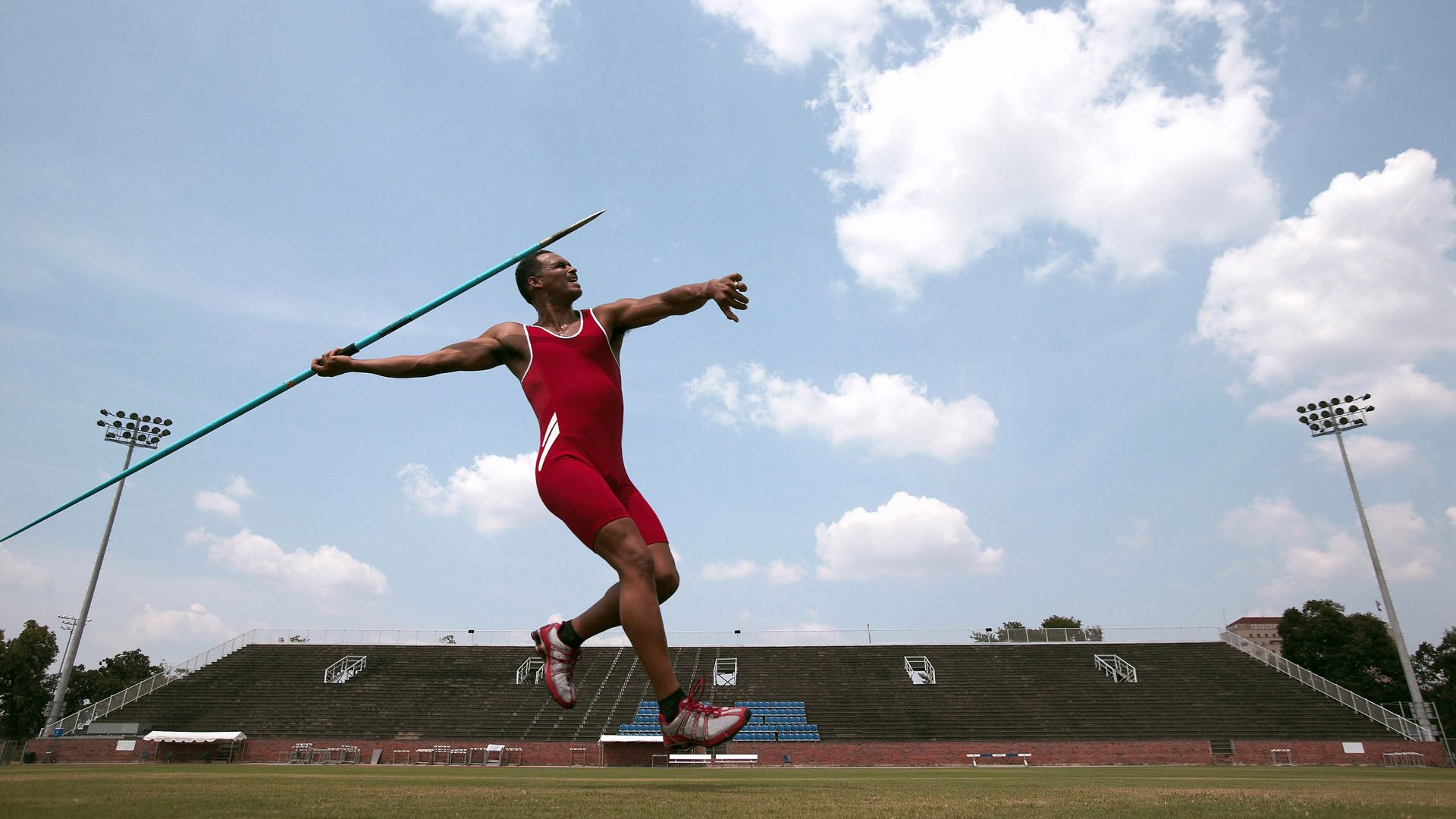 _家庭趣味赛：全民动员，享受运动快乐_，家庭趣味运动会作文